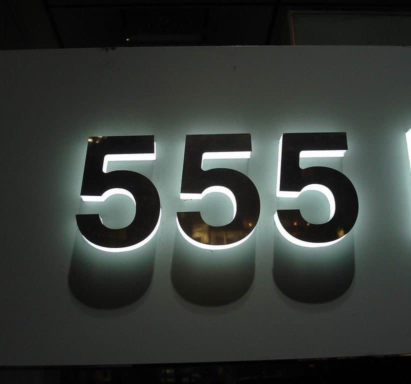 555